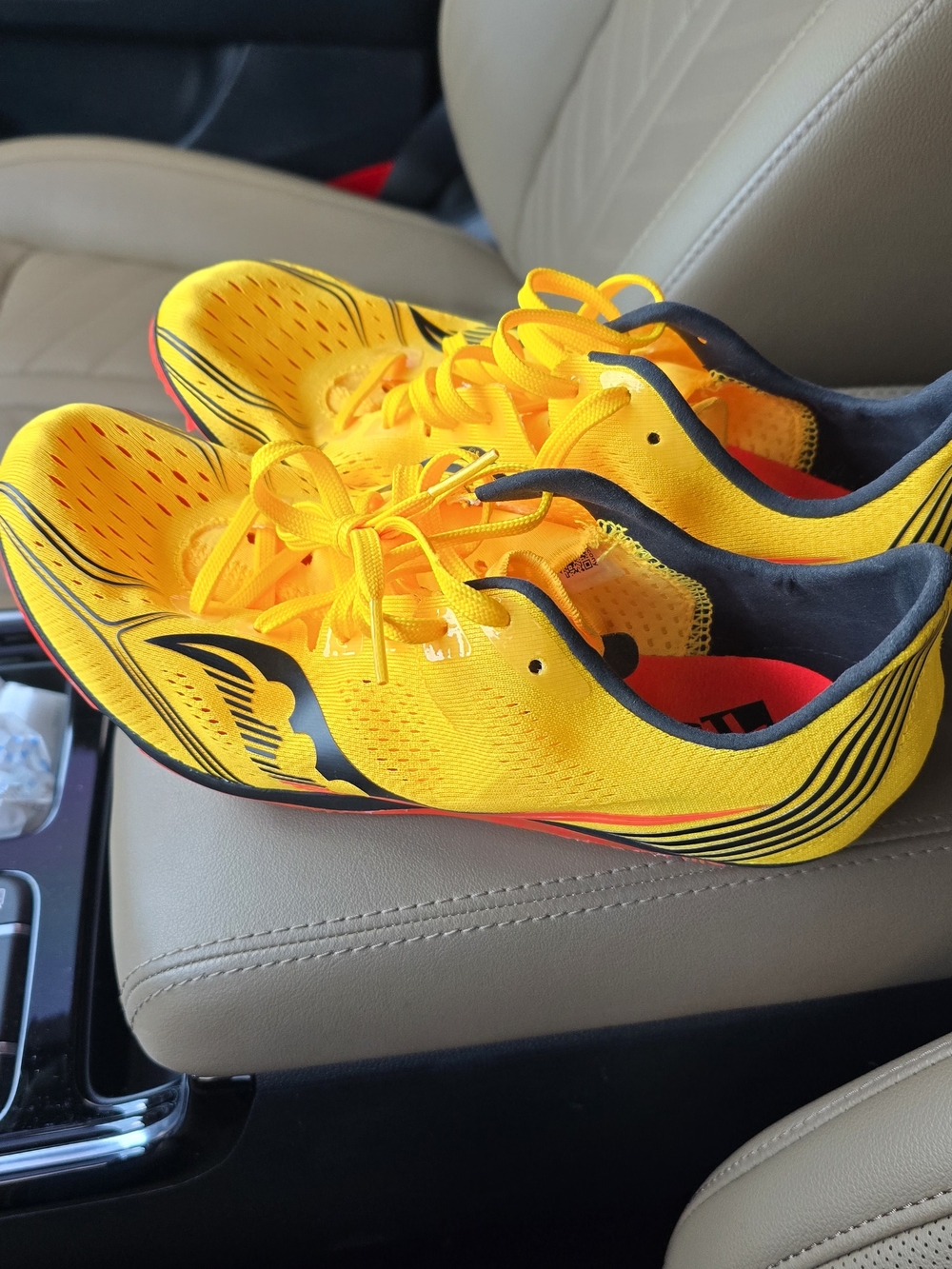 Saucony Yellow Black Running Sneakers